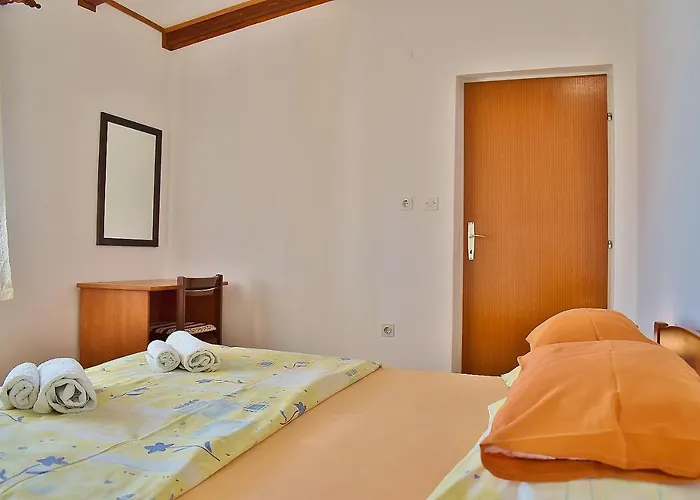 Feniks Apartmani Lopar