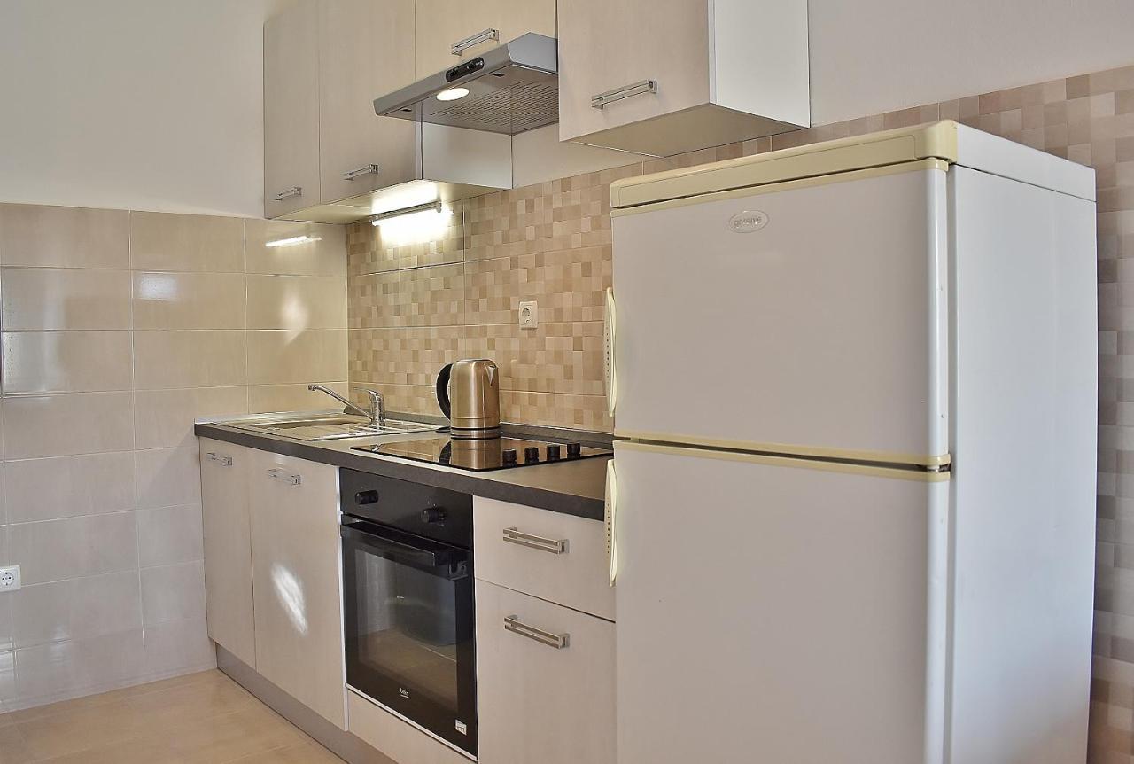 Apartment Feniks *