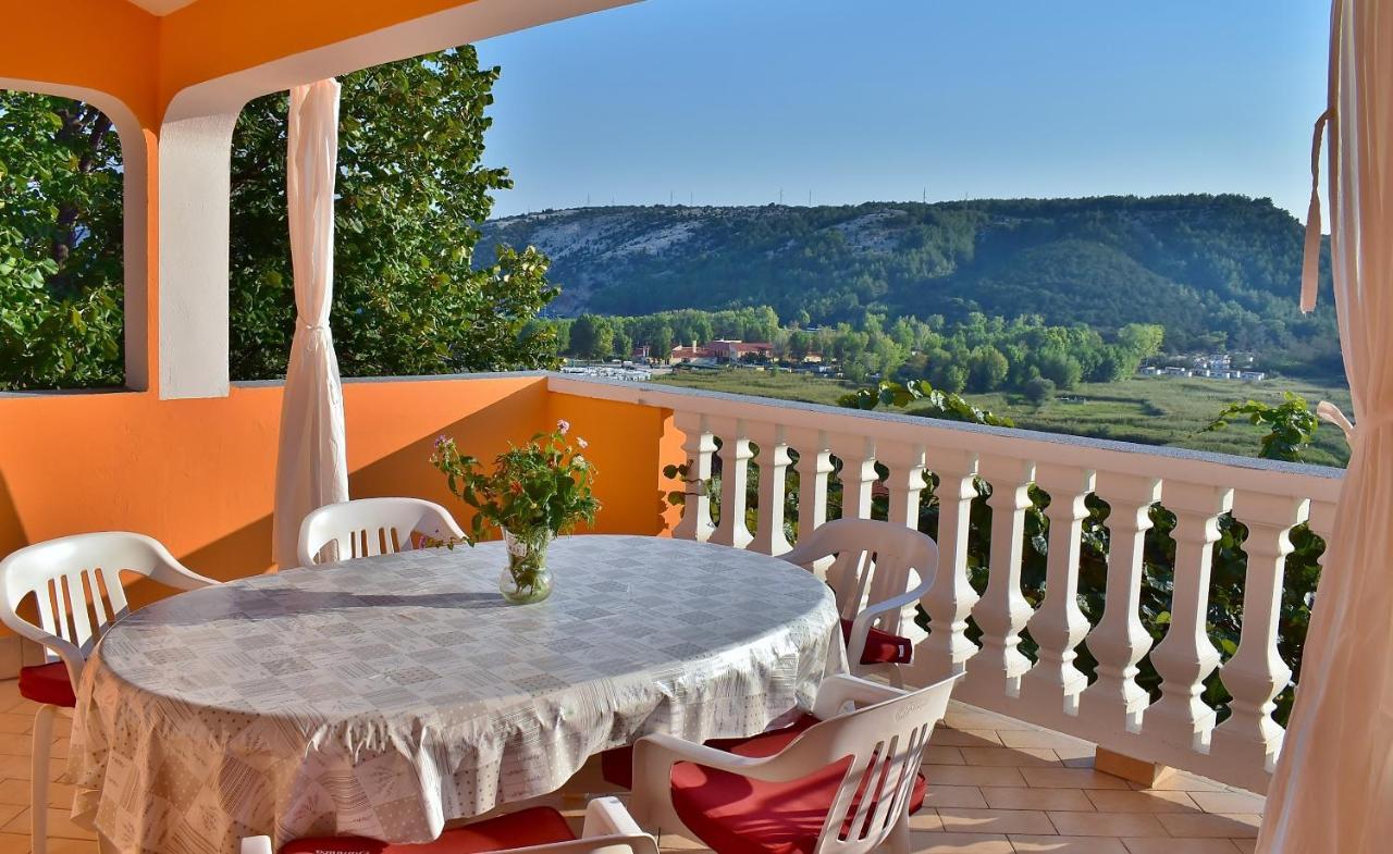 Apartment Feniks Lopar
