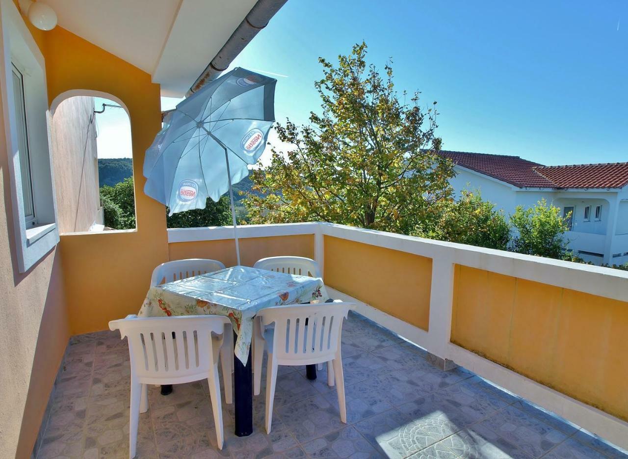 Apartment Feniks