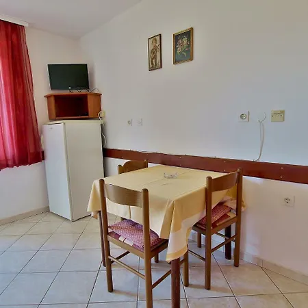 Feniks Apartmani Lopar Exterior photo