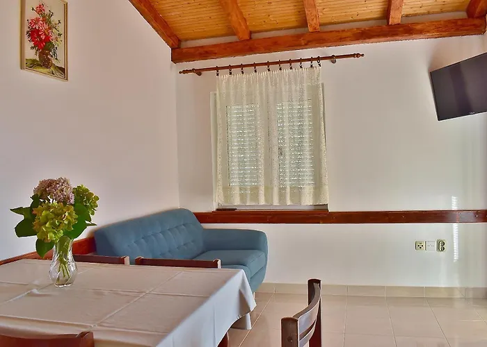 Feniks Apartmani Lopar